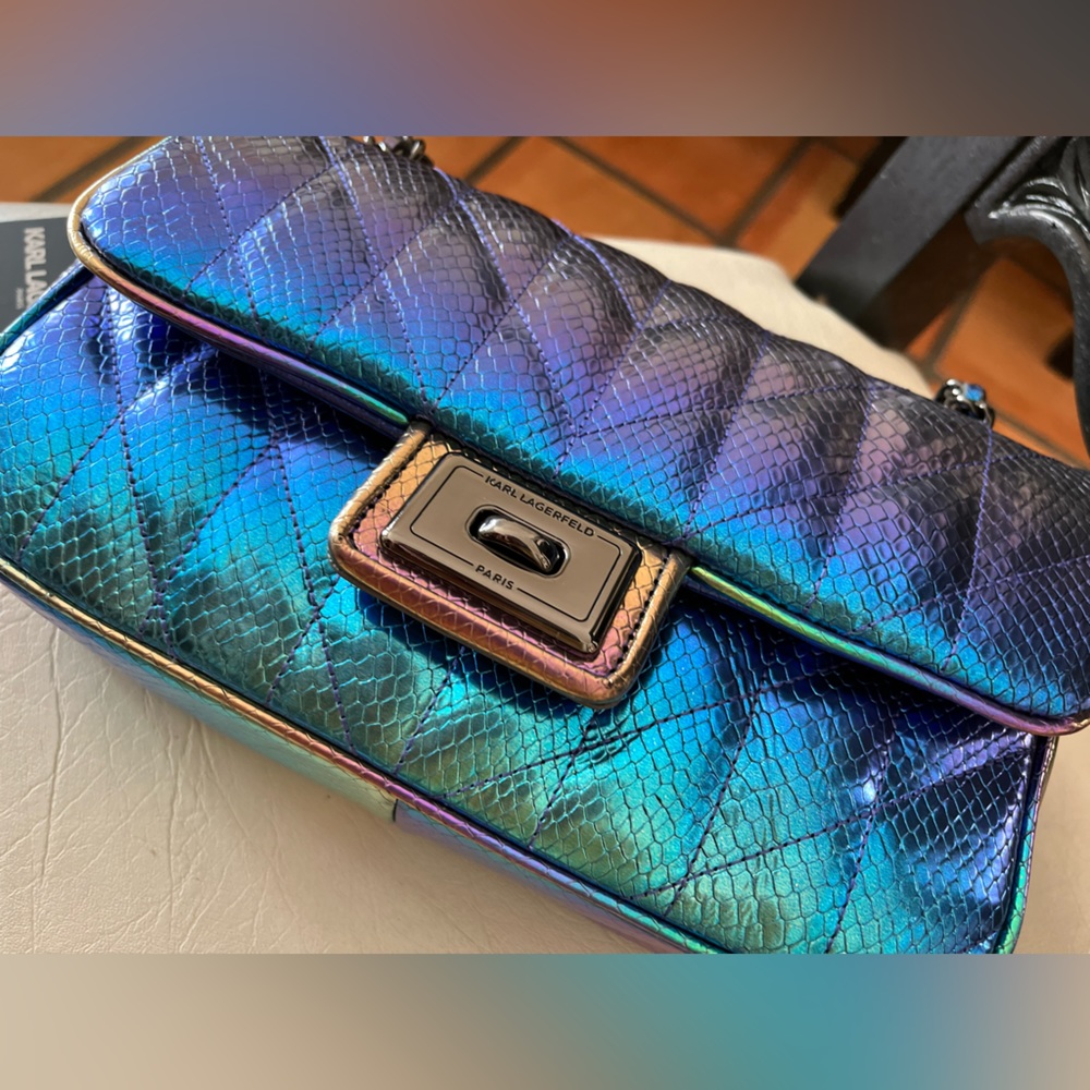 Karl Lagerfeld Agyness leather handbag “Mermaid purse”